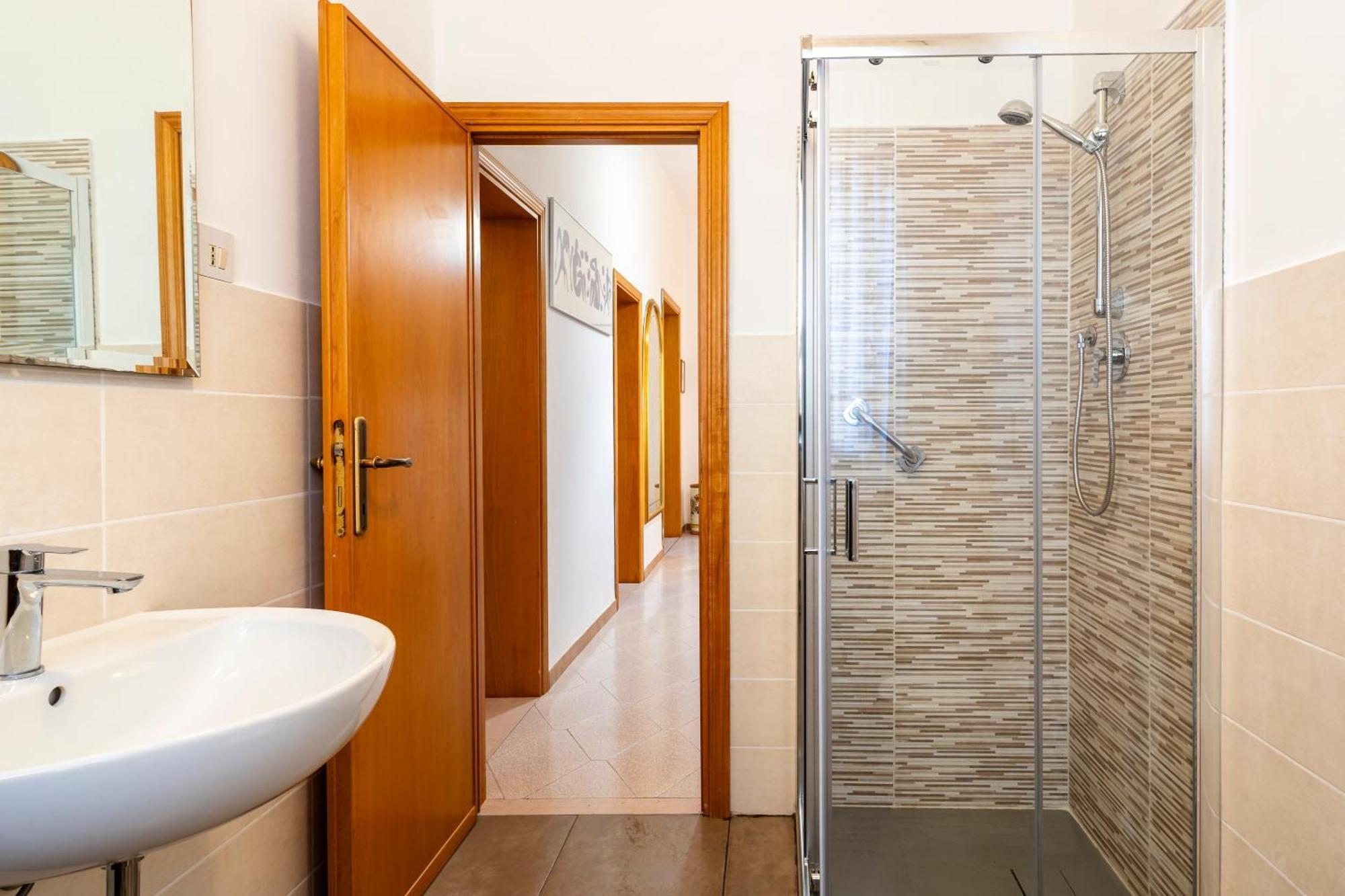 Marradi Apartment With Balcony Livorno Exterior foto